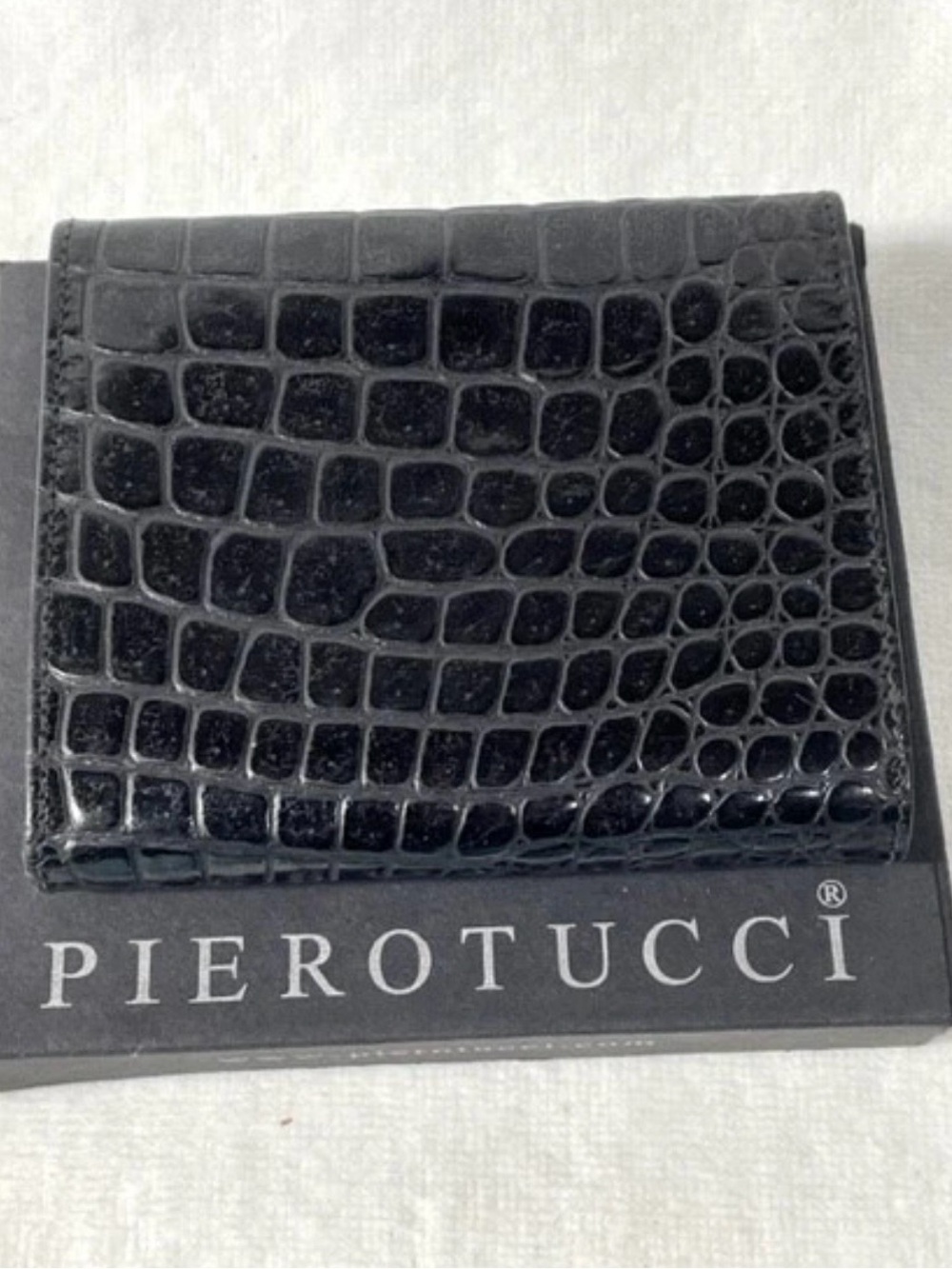 Italian brand and craftsmanship- Black Croc-Embossed Leather Bifold Wallet